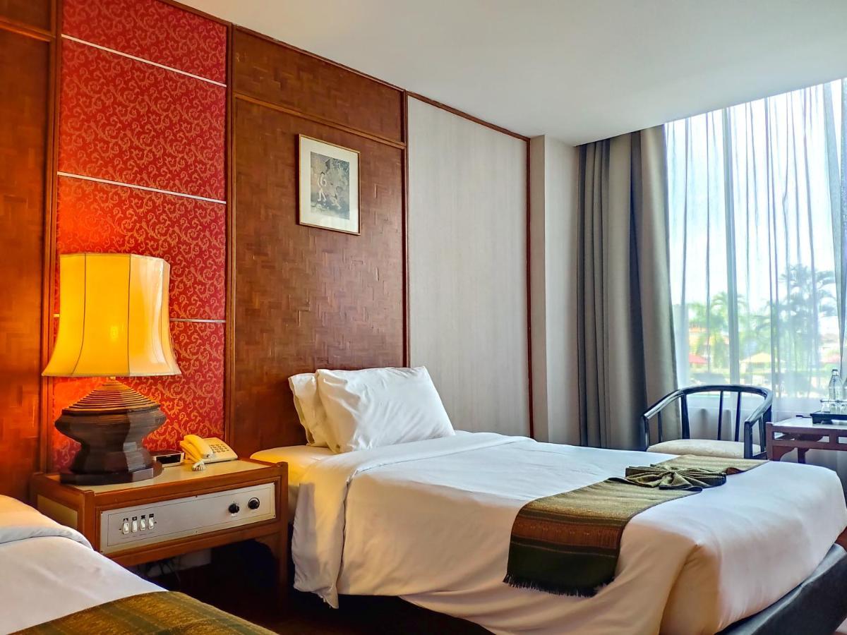 Chiang Mai Orchid Hotel Екстер'єр фото