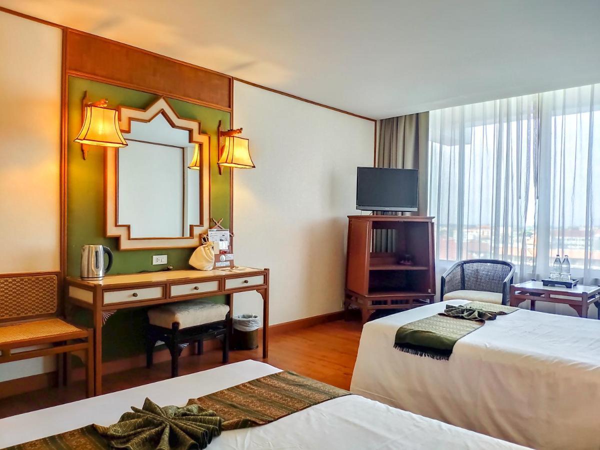Chiang Mai Orchid Hotel Екстер'єр фото